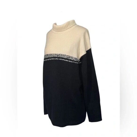 SIGNATURE BY NORDSTROM - 100% Cashmere Turtle Neck Sweater Cream & Black - Picture 2 of 7